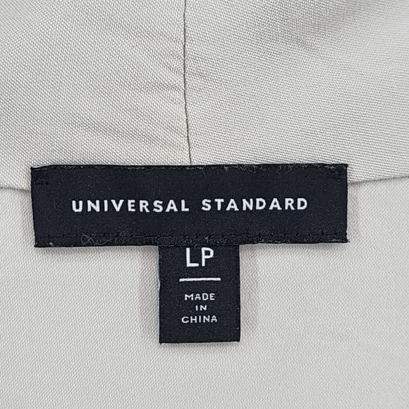 Universal Standard Women's Stretch Relaxed Fit Pullover Top - Picture 3 of 6